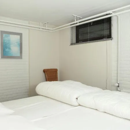 Villa Family W Trampoline, Pool